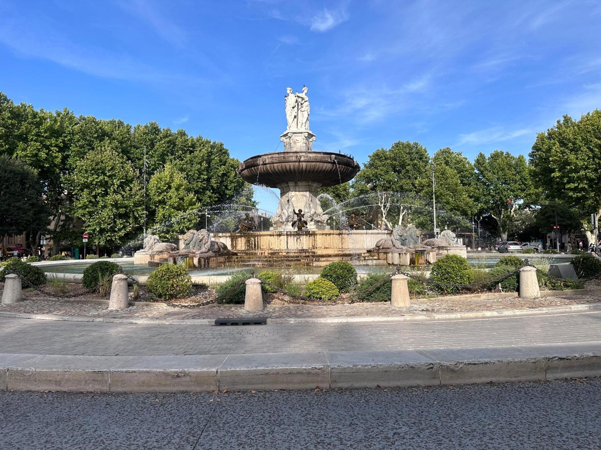 Joli Studio Le Clos D'Aix Avec Grande Terrasse Piscine Et Parking Gratuit Aix-en-Provence Exterior photo